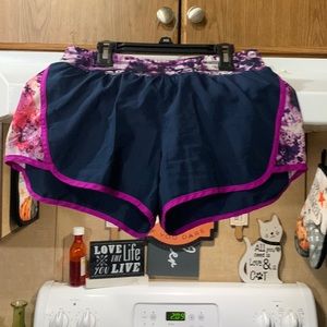 TEK GEAR shorts
